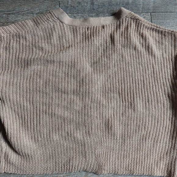 Cropped beige cardigan size (M) - Picture 4 of 4